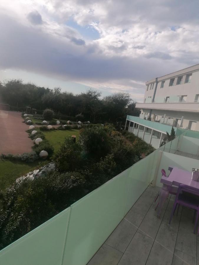 Appartamento A 20 Mt Dal Mare Calambrone Exteriör bild